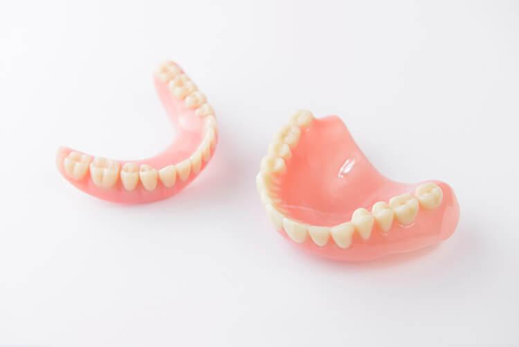 prótesis-removible-completa-dentista-manresa