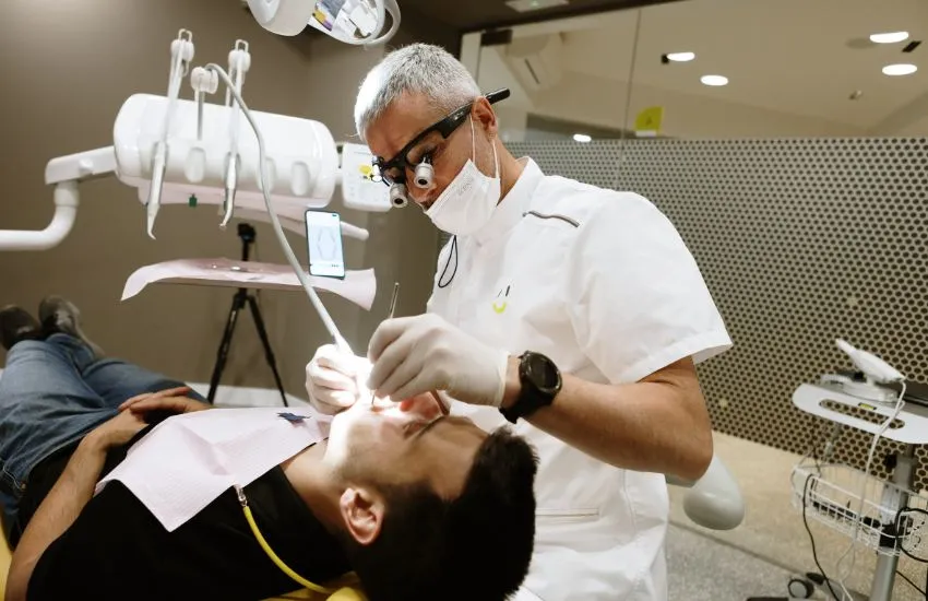 Implants de càrrega immediata: somriure en temps rècord