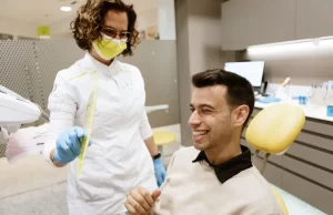 Proceso de col·locació d\'implants dentals: Pas a pas