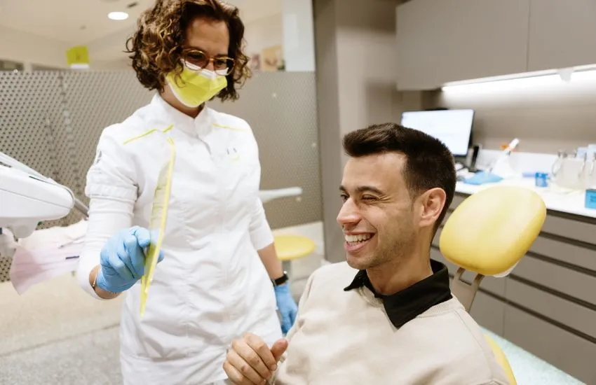 Proceso de col·locació d\'implants dentals: Pas a pas